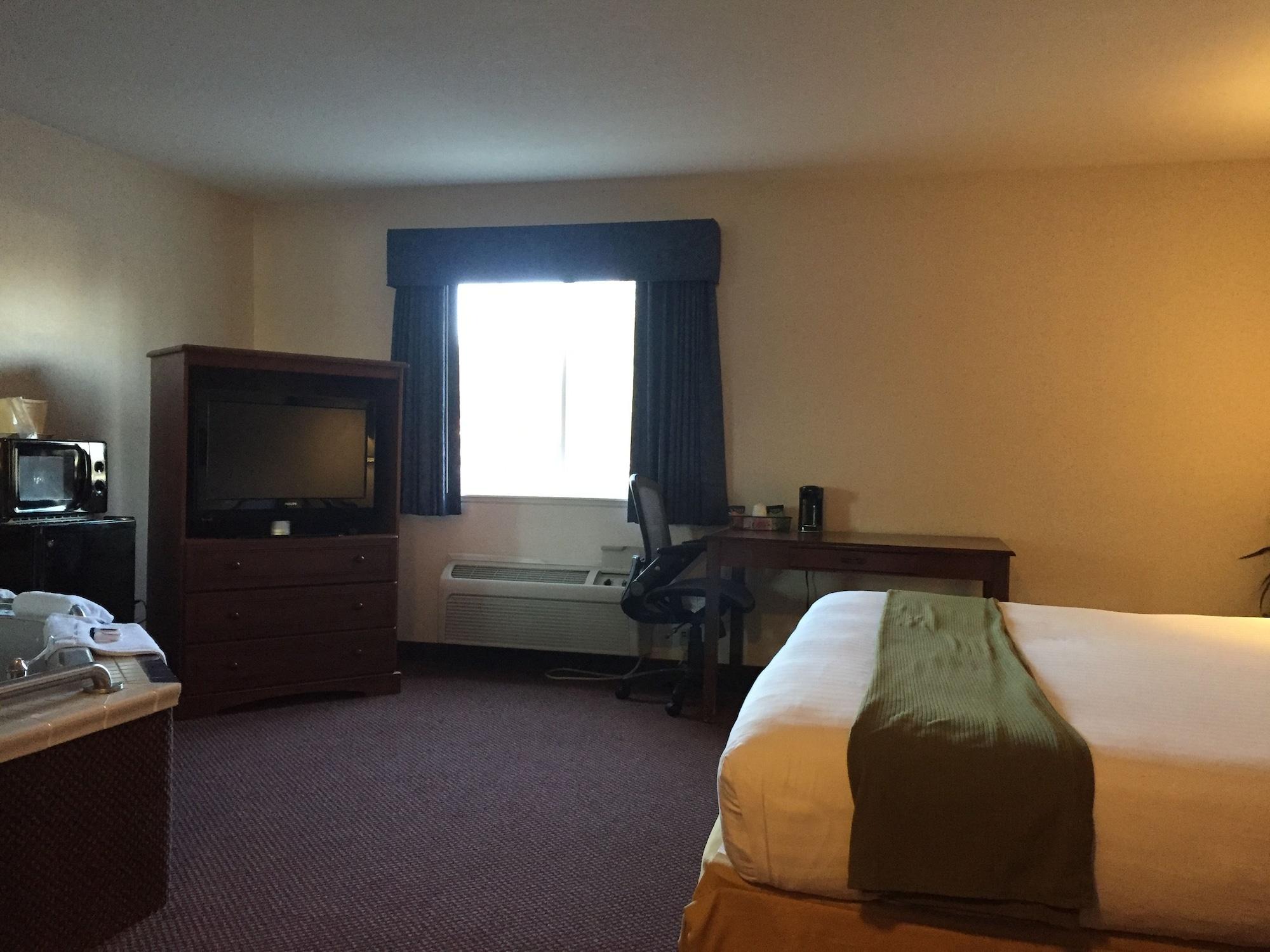 Quality Inn & Suites Уиллоус Экстерьер фото